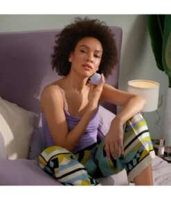 FOREO BEAR Mini Lavender Gesichtsstraffung Massagegerät -Pflegemittel Geschäft foreo bear mini lavender gesichtsstraffung massagegeraet 1 stk 7350092139519 visual