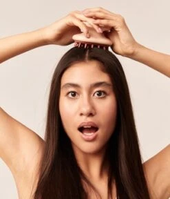 GLOV Scalp Massage Massagegerät -Pflegemittel Geschäft glov scalp massage massagegeraet 1 stk 5907440743151 visual3