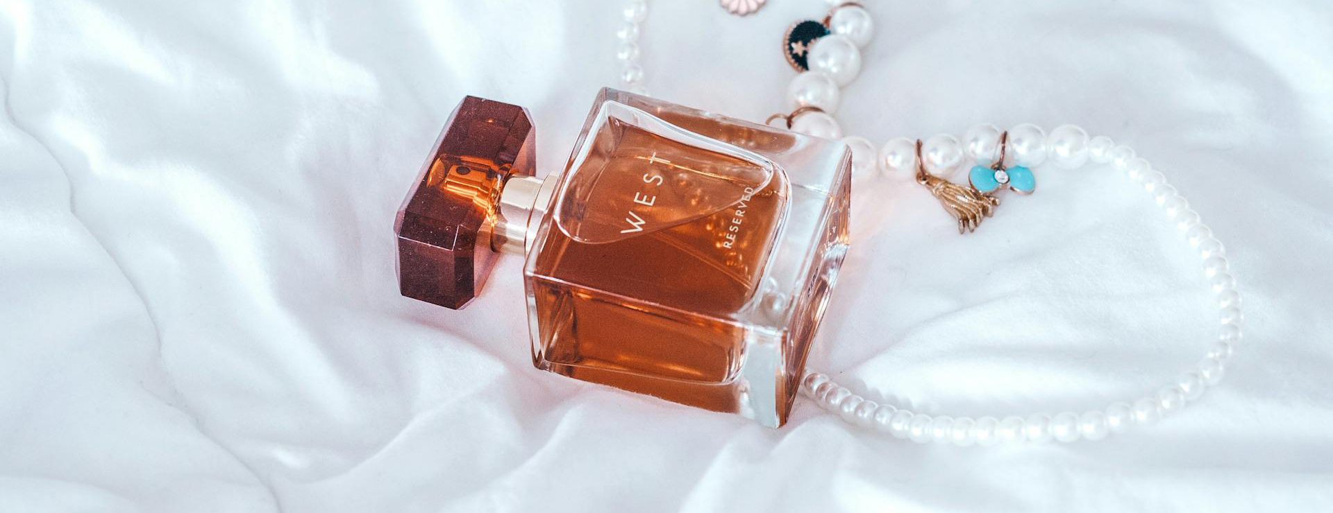 Pflegemittel Geschäft -Pflegemittel Geschäft pexels dina nasyrova 2006209 3788293