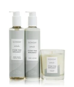 SLOWDAY Awake Stone Pine & Bergamot Körperpflegeset -Pflegemittel Geschäft slowday awake stone pine and bergamot koerperpflegeset 1 stk 3700426235037 pack