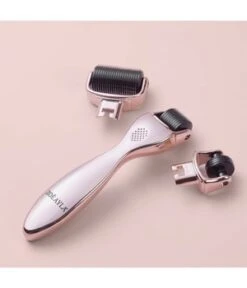 Zoë Ayla 3-Piece Microneedling Dermaroller -Pflegemittel Geschäft zoe ayla 3 piece microneedling dermaroller 1 stk 0686012018204 visual